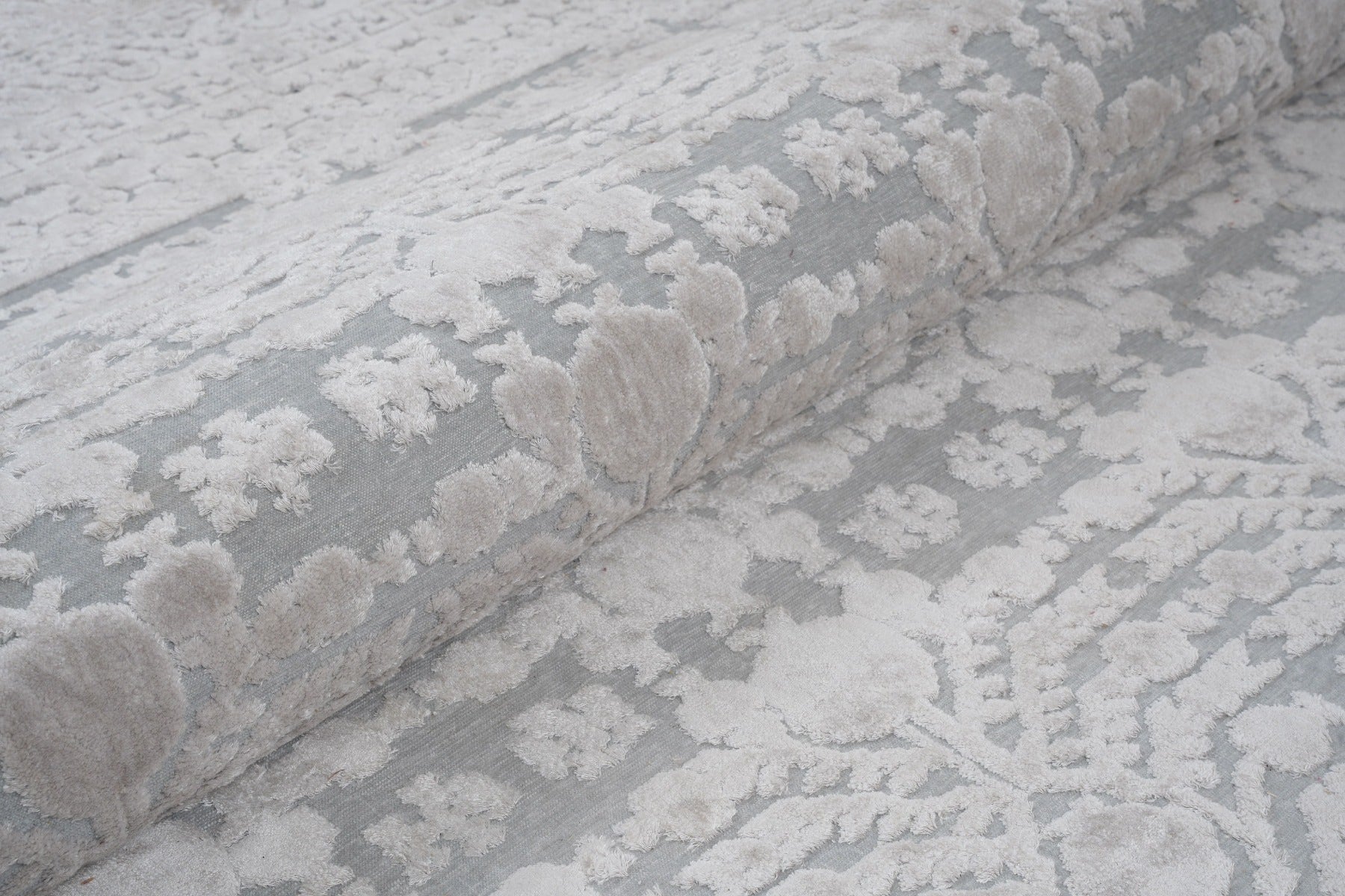Zara Majlis Looselay Rug 200X300CM