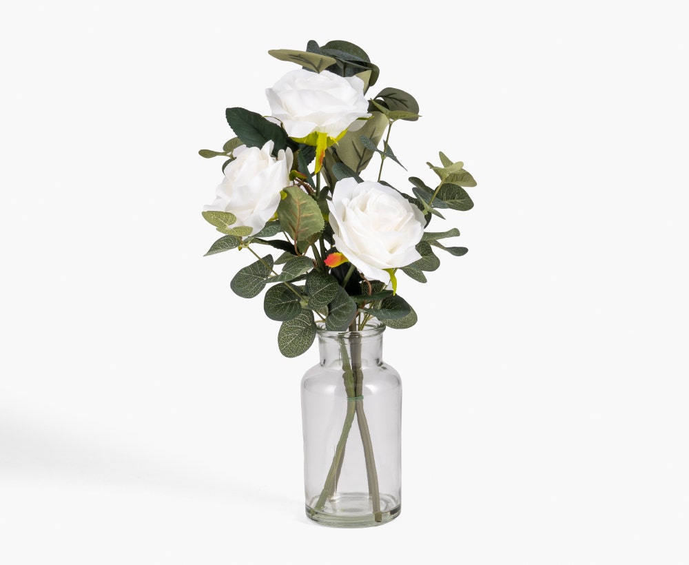 Artificial outlet rose flowers