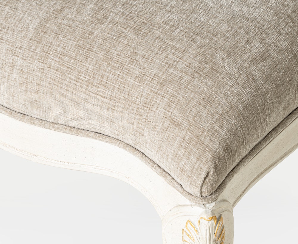 Hailey stool