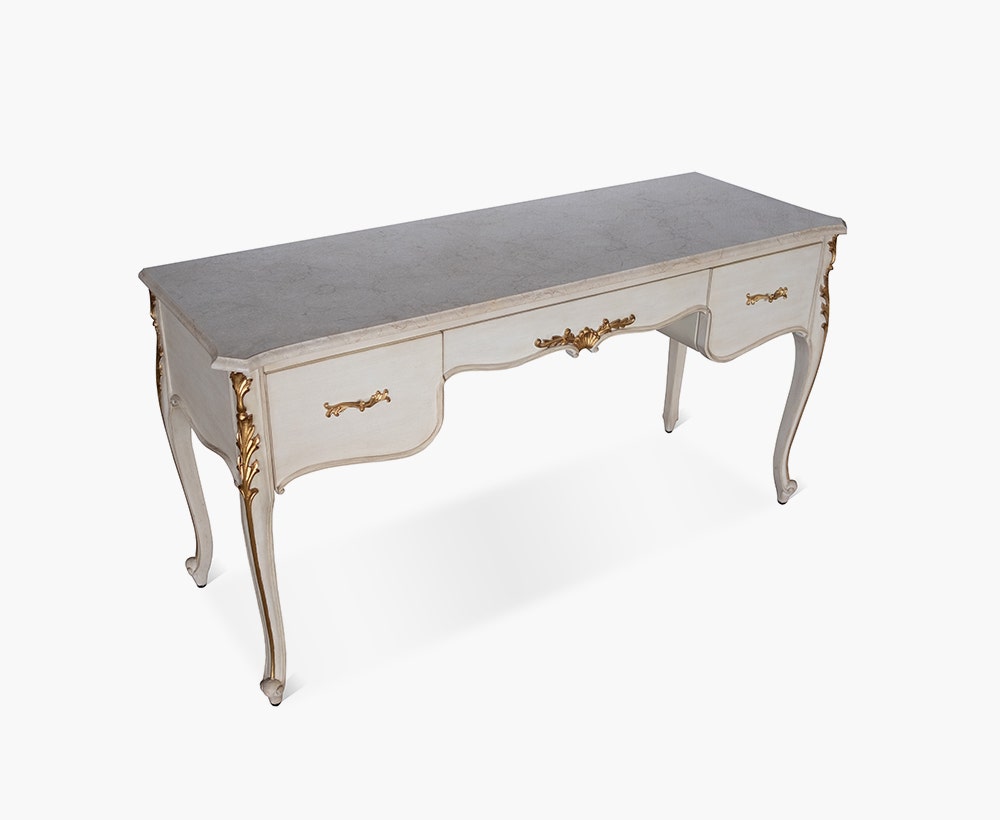 Ivana Vanity