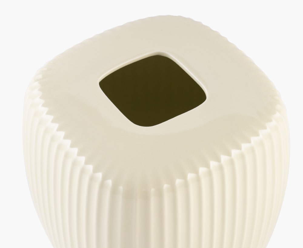 Margrete Bath TissueBox Cvr Pale YL16x15