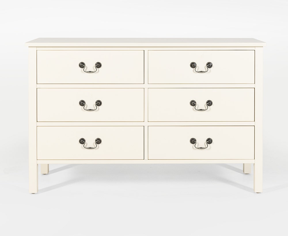 Nadine Dresser