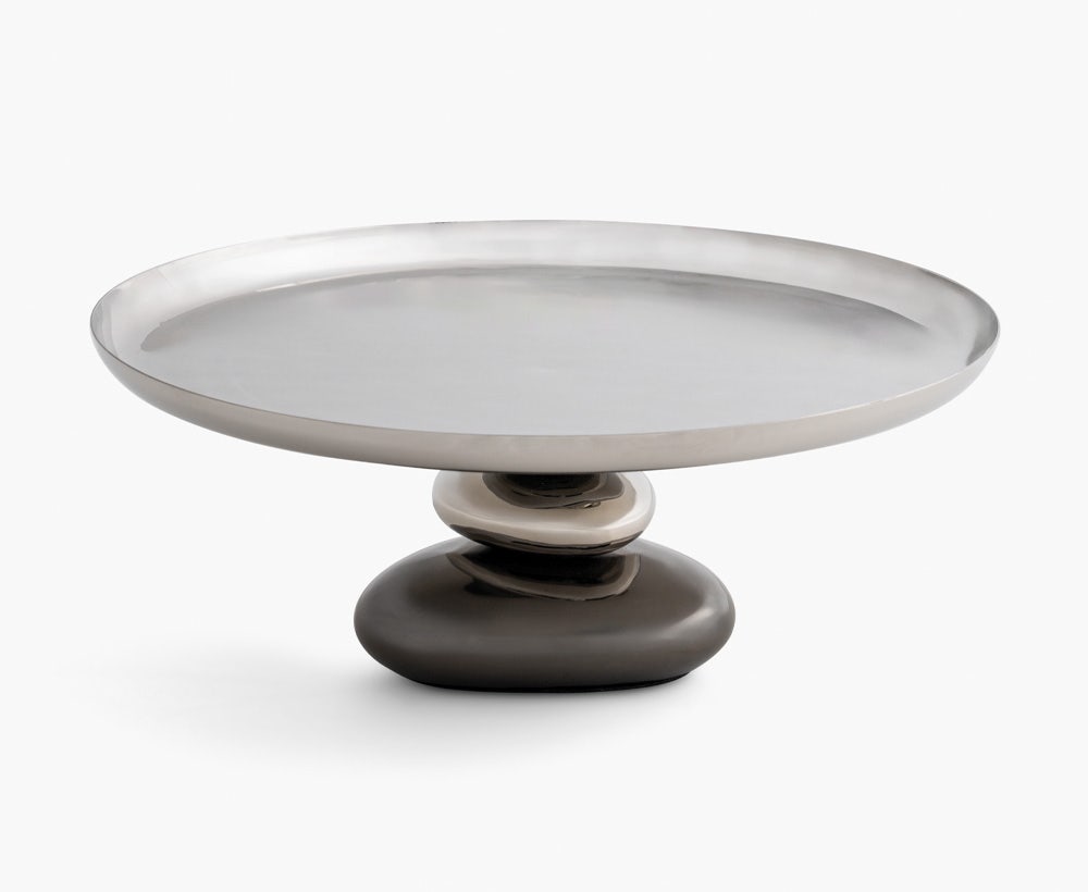 Elevate Your Dessert Presentation with Elegant Cake Stands from 2XL Home UAE