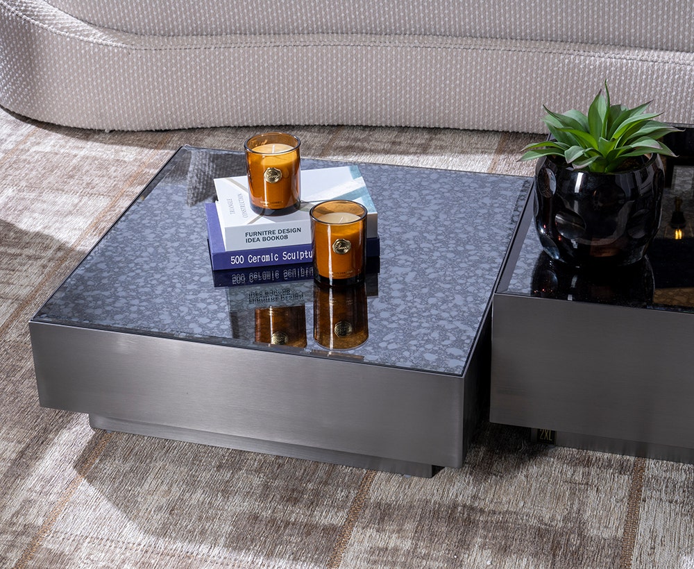 Raya coffee table