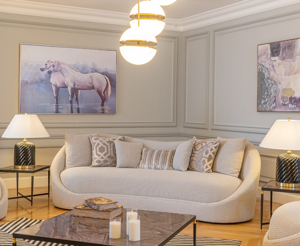 Light deals cream sofa