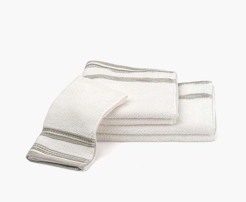 Vera Towel OFF WH/BG 50x100cm-GRTA-37