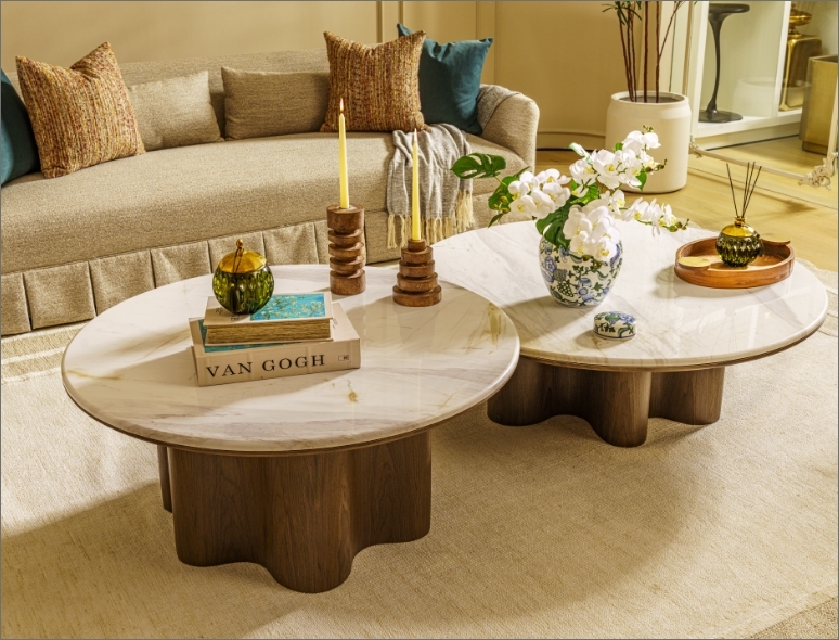 Designer_Vases_and_Sculptures